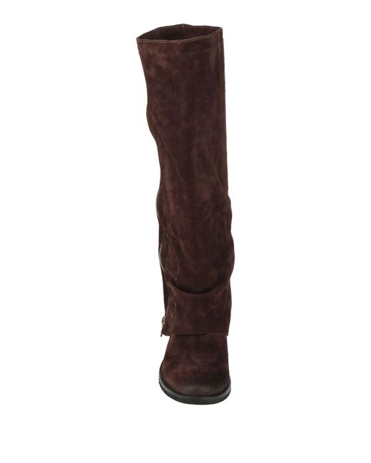 Ovyè Brown Boot