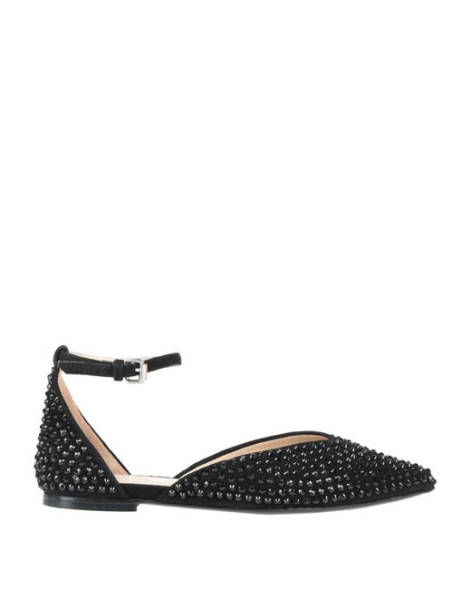Strategia Black Ballet Flats