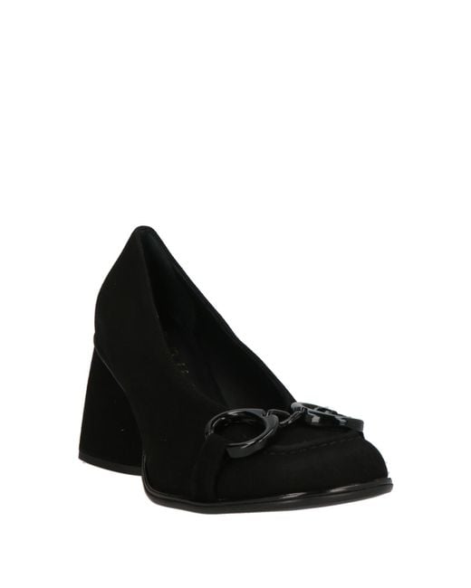 Bruglia Black Pumps