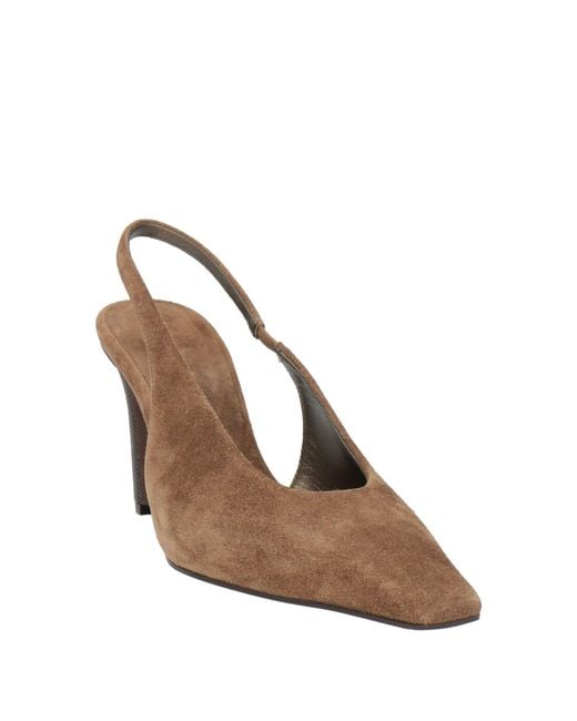 Brunello Cucinelli Brown Pumps