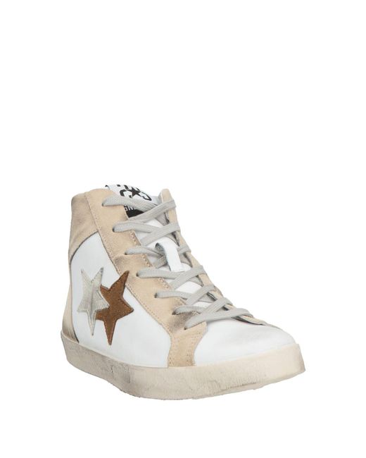 2 Star Natural Sneakers