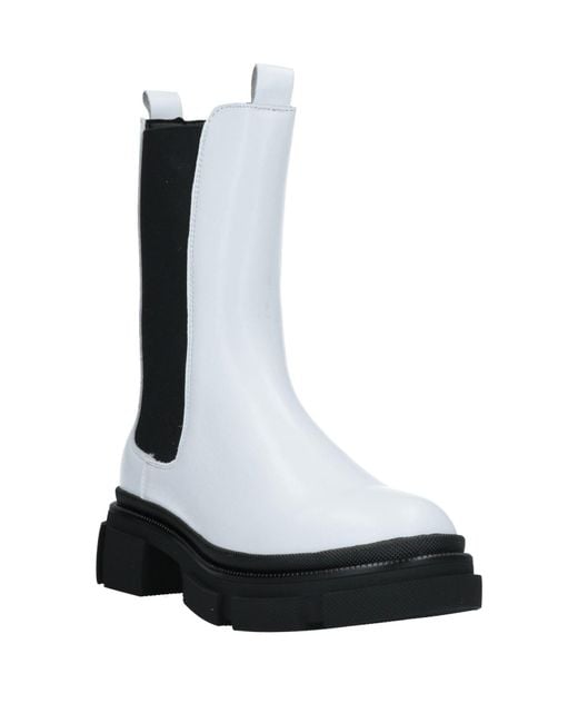 Alberto Guardiani Black Ankle Boots
