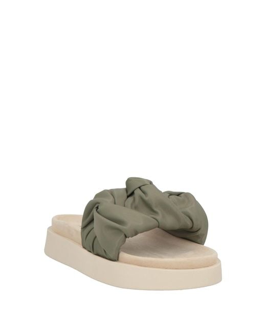 Inuikii Green Sandals