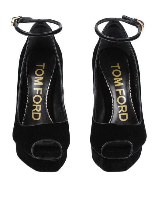 Tom Ford Black Pumps