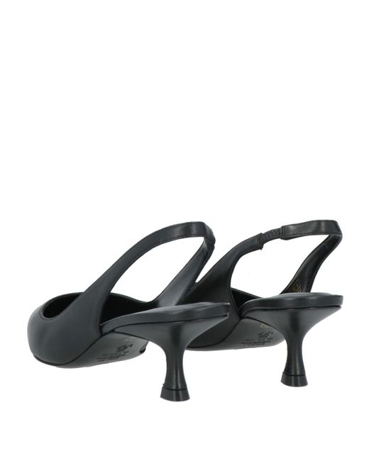 Stuart Weitzman Black Pumps