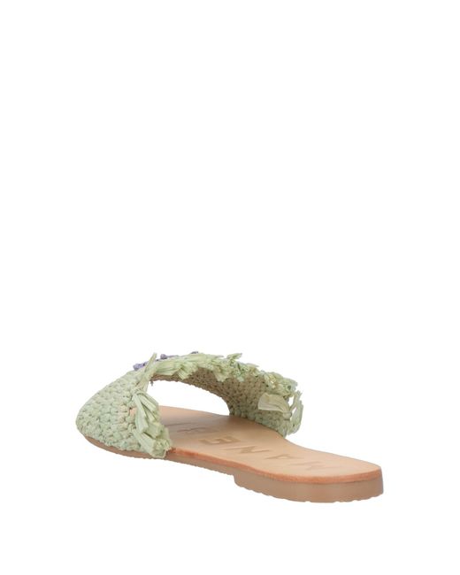 Manebí White Sandals
