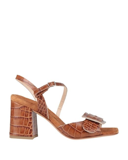 Anna F. Brown Tan Sandals Leather