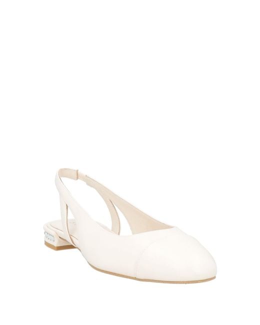 Stuart Weitzman Natural Ballet Flats