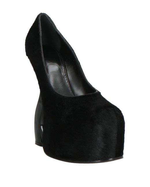 Del Core Black Pumps