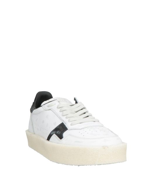 Akman Natural Trainers for men