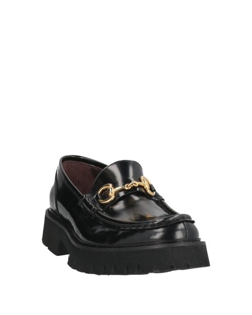 Seboy's Black Loafers