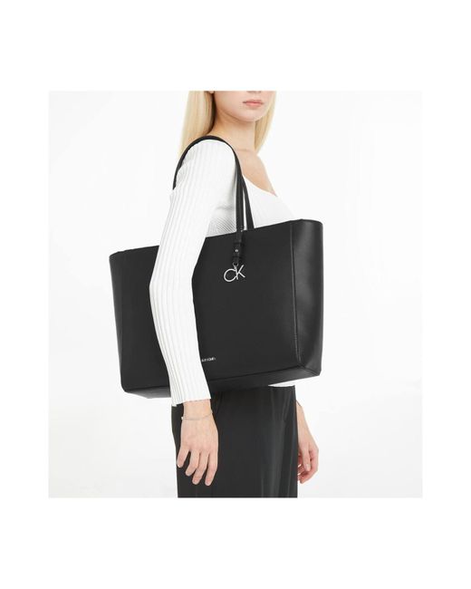 Calvin Klein Black Handtaschen