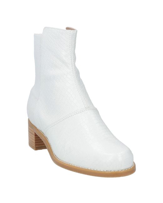 Bottines Stuart Weitzman en coloris White