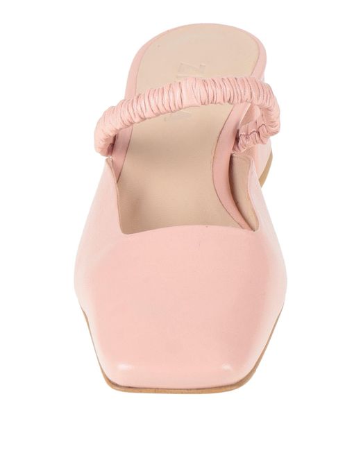 Zinda Pink Mules & Clogs