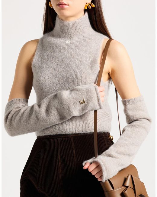 Low Classic White Turtleneck