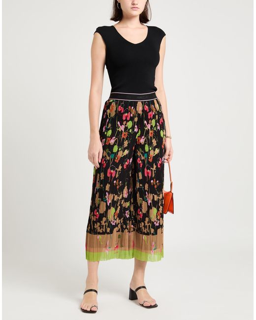 Marc Cain Black Pants