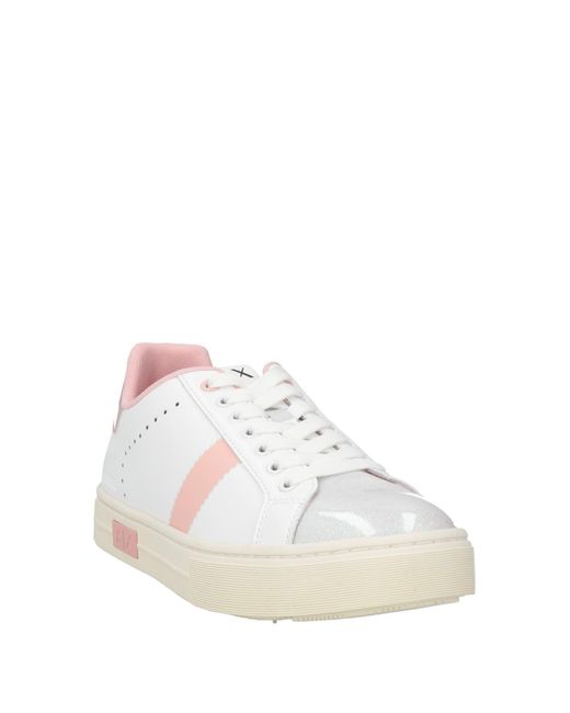 ARMANI EXCHANGE White Trainers