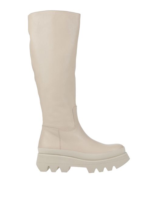 Paloma Barceló White Boot