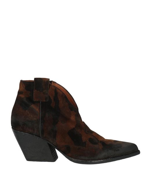 Elena Iachi Black Ankle Boots Leather