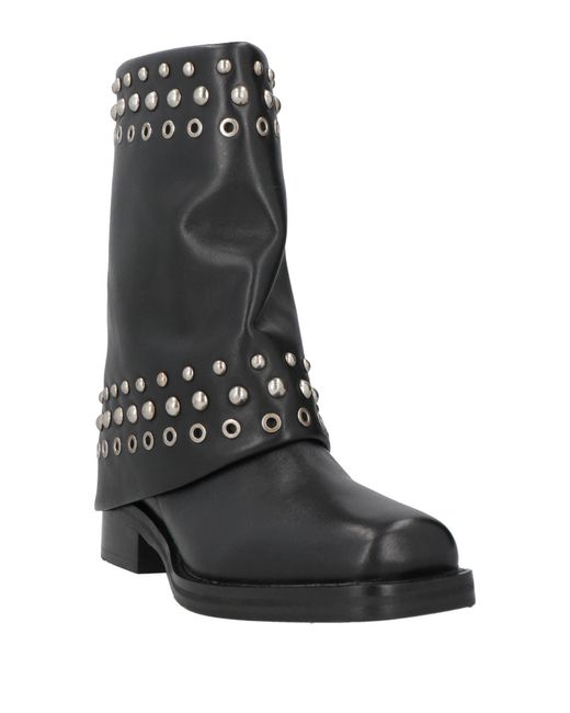 Emanuélle Vee Black Ankle Boots