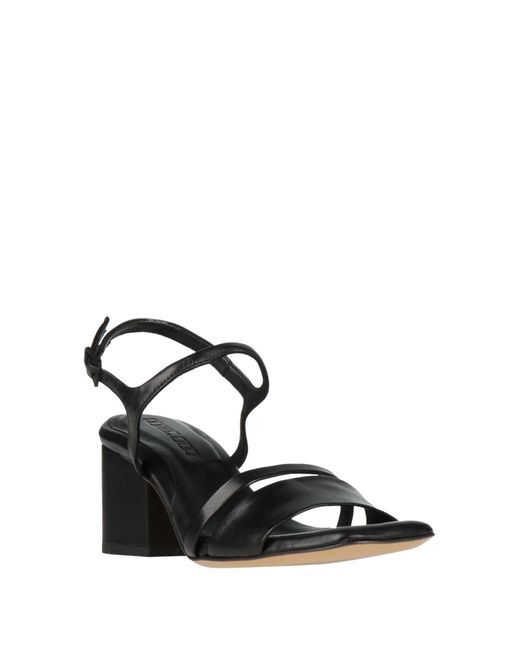 Pomme D'or Black Sandale