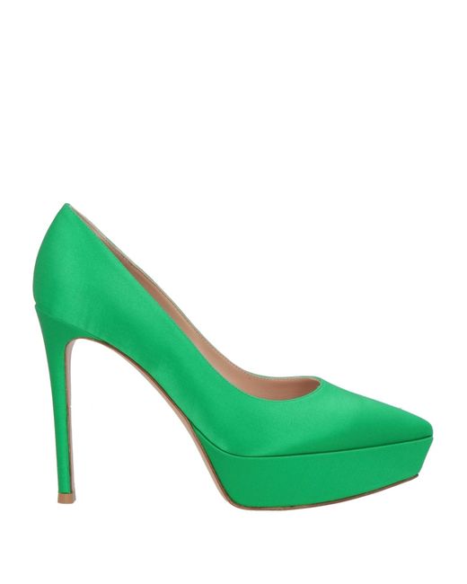 Gianvito Rossi Green Pumps
