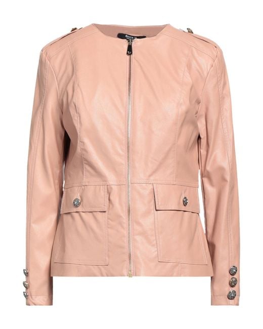 Siste's Pink Jacket