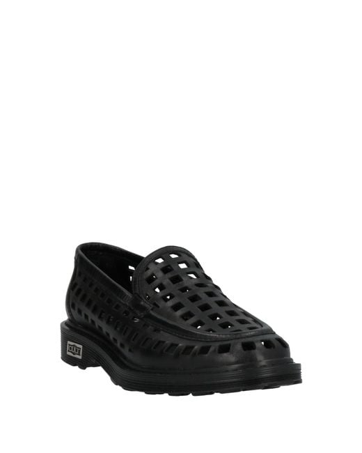 Cult Black Loafer
