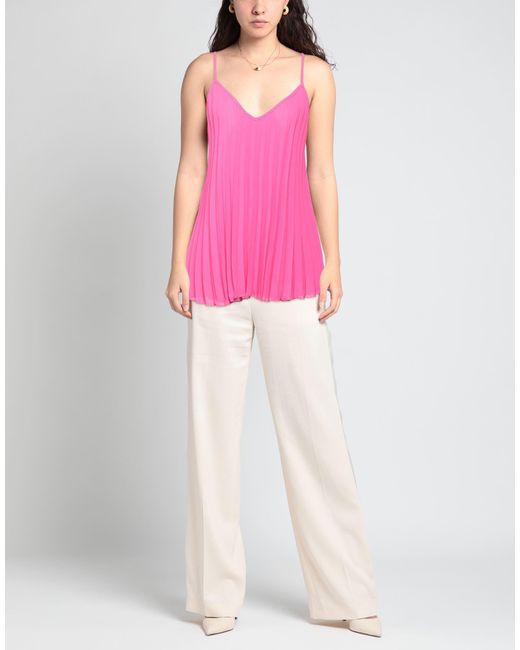 Kaos Pink Top