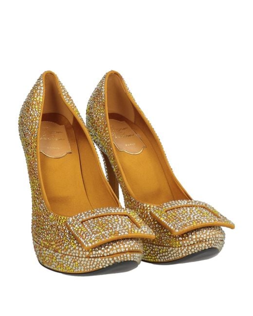 Roger Vivier Metallic Pumps Textile Fibers