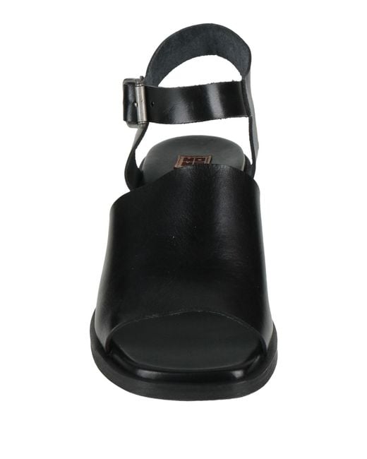 Moma Black Sandals