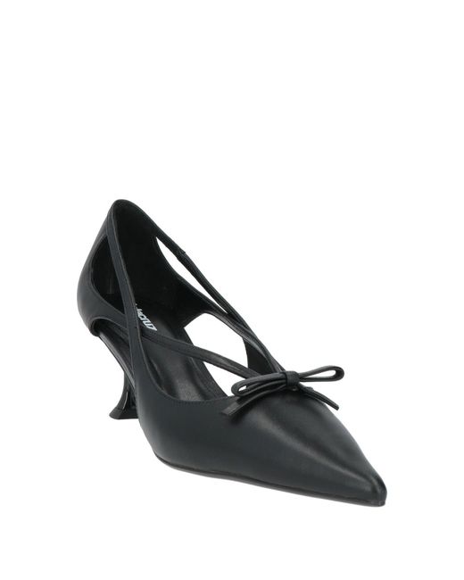 Lola Cruz Black Pumps