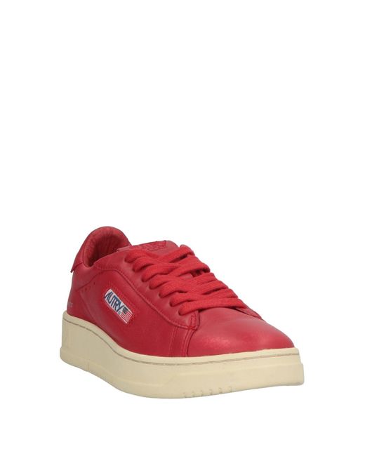 Sneakers di Autry in Pink