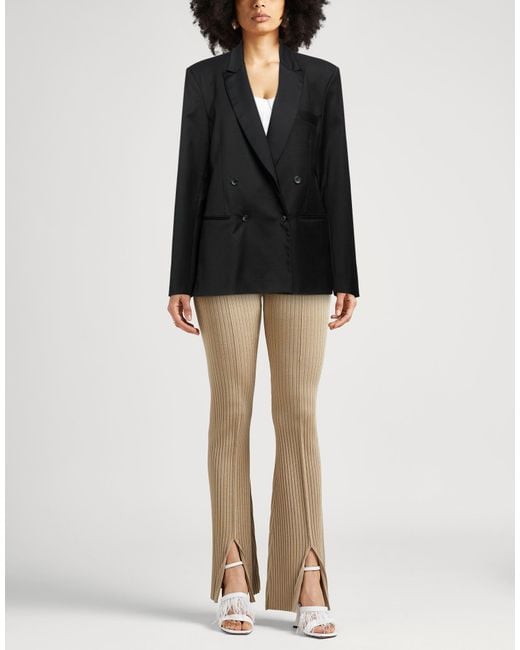 16Arlington Black Blazer