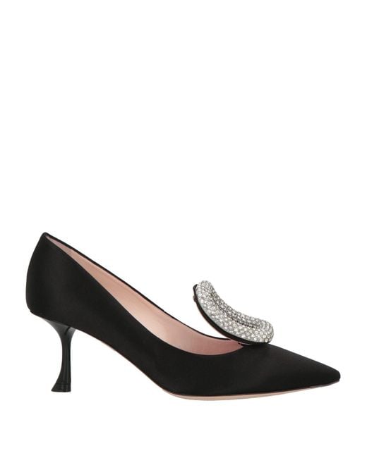 Roger Vivier Black Pumps