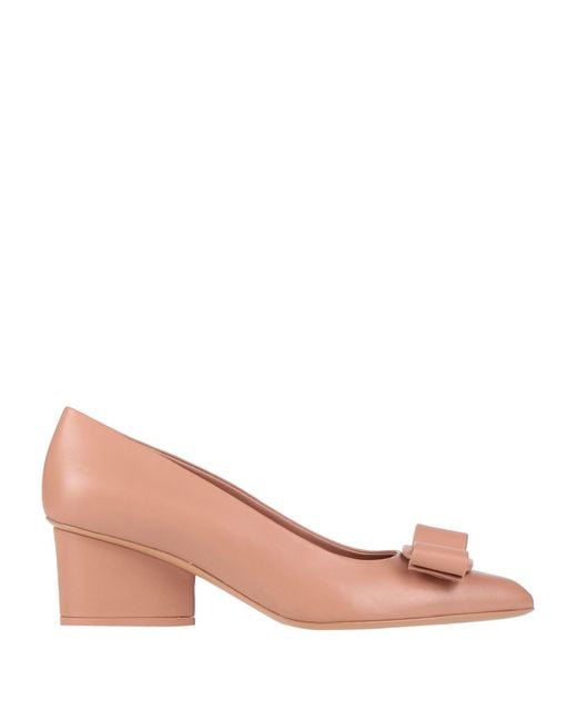 Ferragamo Pink Pumps