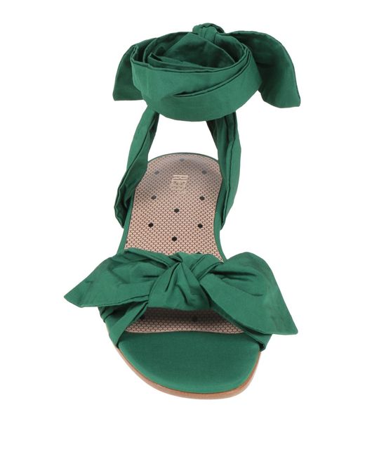 Red(v) Green Sandals