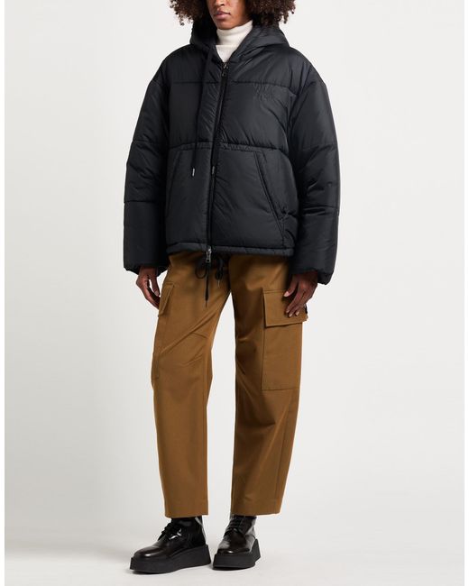 N°21 Black Puffer
