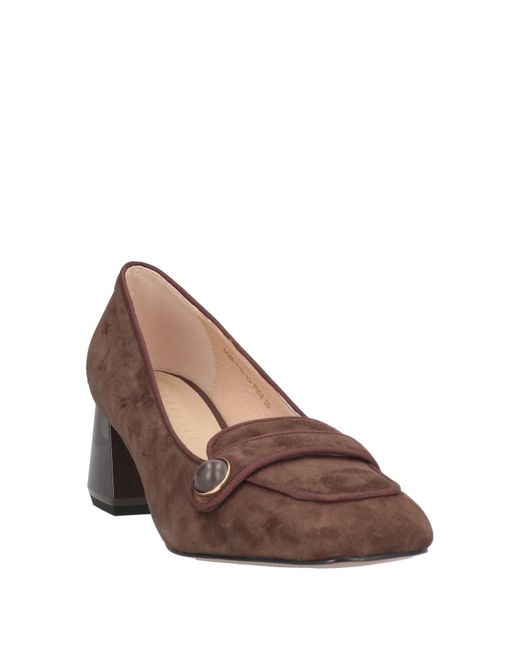 Emanuélle Vee Brown Loafer