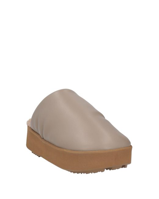 PIUMESTUDIO Brown Mules & Clogs