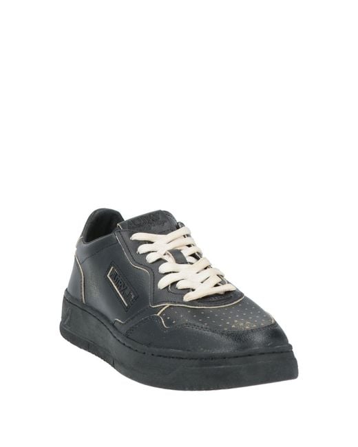 Autry Black Trainers