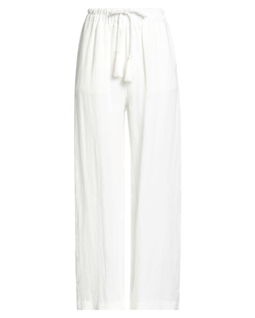 Alpha Studio White Hose