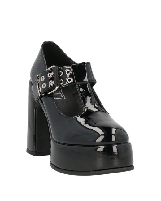 Cult Black Pumps