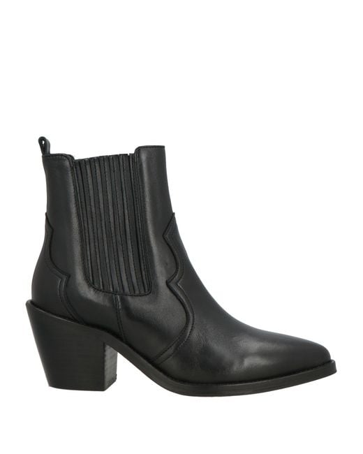 Bobbies Black Ankle Boots Lambskin