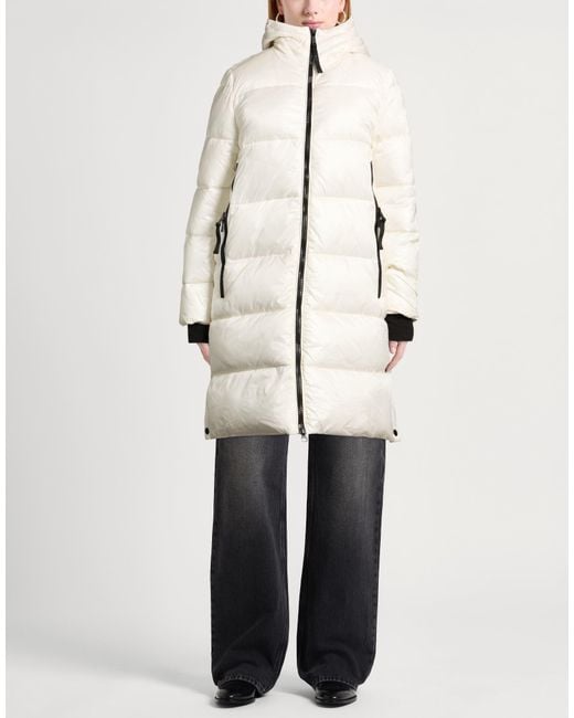 Conte Of Florence White Puffer