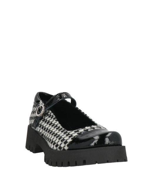 Divine Follie Black Pumps