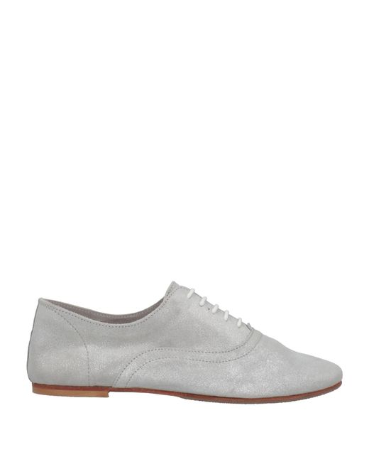 Stringate di Studio Pollini in White