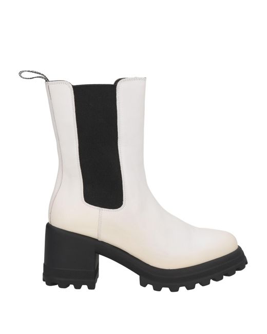 Voile Blanche White Ankle Boots
