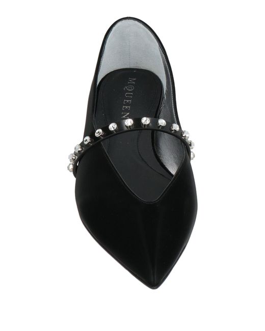 McQueen Black Pumps