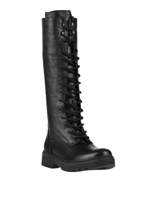BUENO Black Boot Leather
